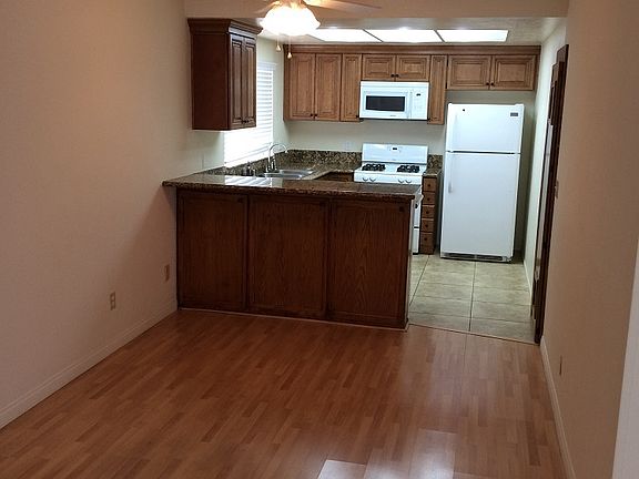 2nd image of 9845 Caspi Gardens Dr Unit 5