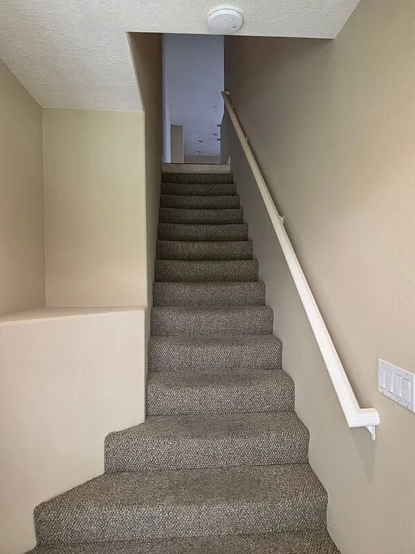 2 bed, 2.0 bath, 1015 sqft, $3,000 — Photo 2