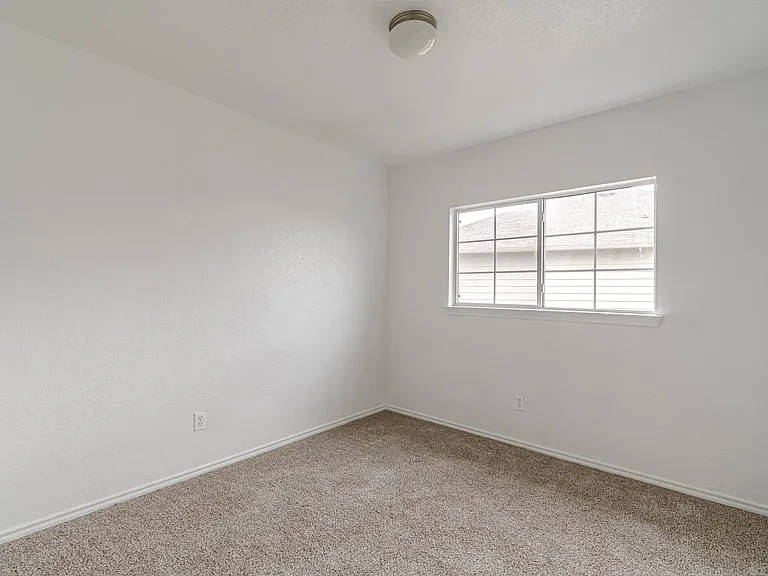 11223 Victory Cavern — Photo 17