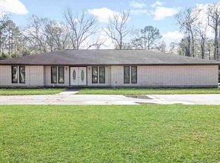 5245 Richard Dr, Beaumont, TX 77708