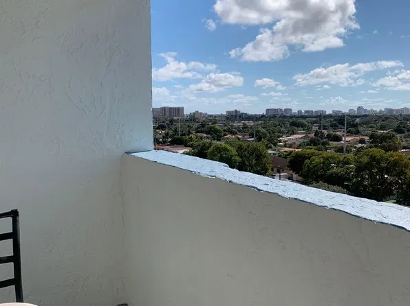5050 NW 7th St, Miami, FL