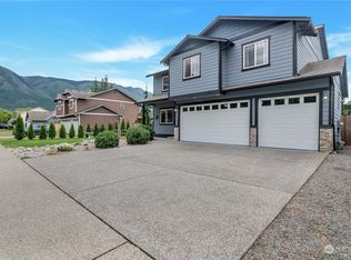 231 19th St, Gold Bar, WA
