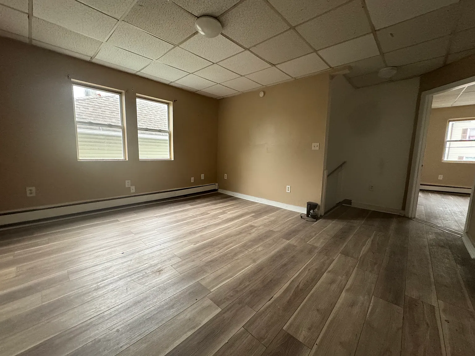 2 bed, 900 sqft, $1,295 — Photo 2