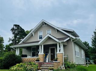 412 W Madison Ave, Owensville, MO 65066