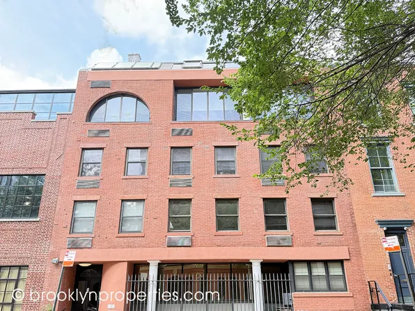 357 West 12th Street 4E image 16 of 16