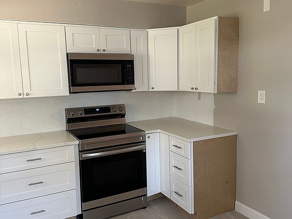 5th image of 7309 44th Ave N #1