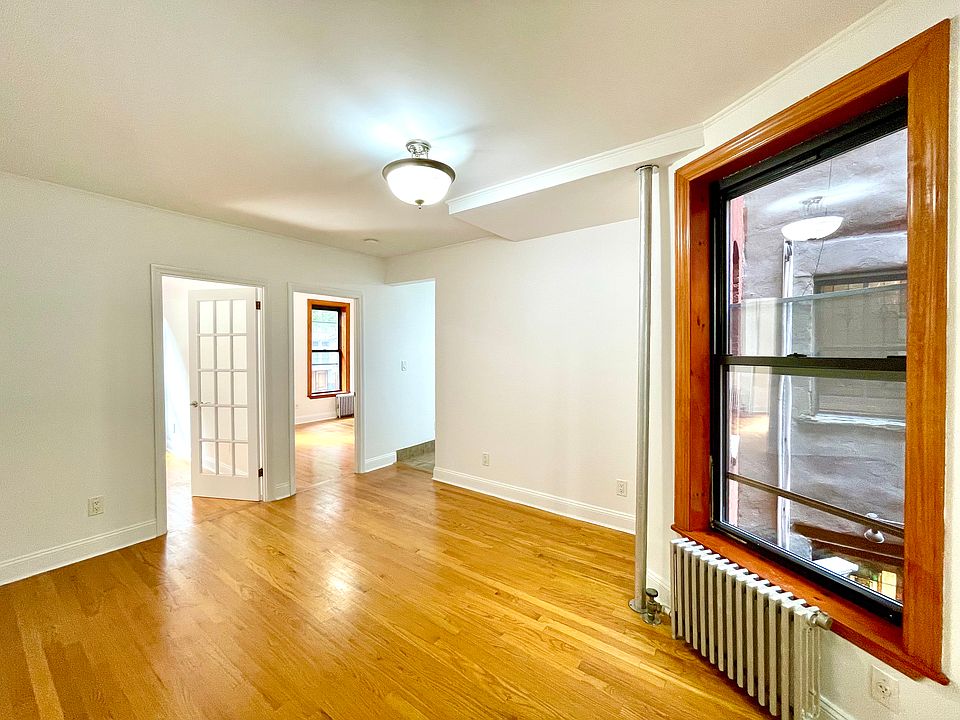 1st image of 53 E 7th St APT 3