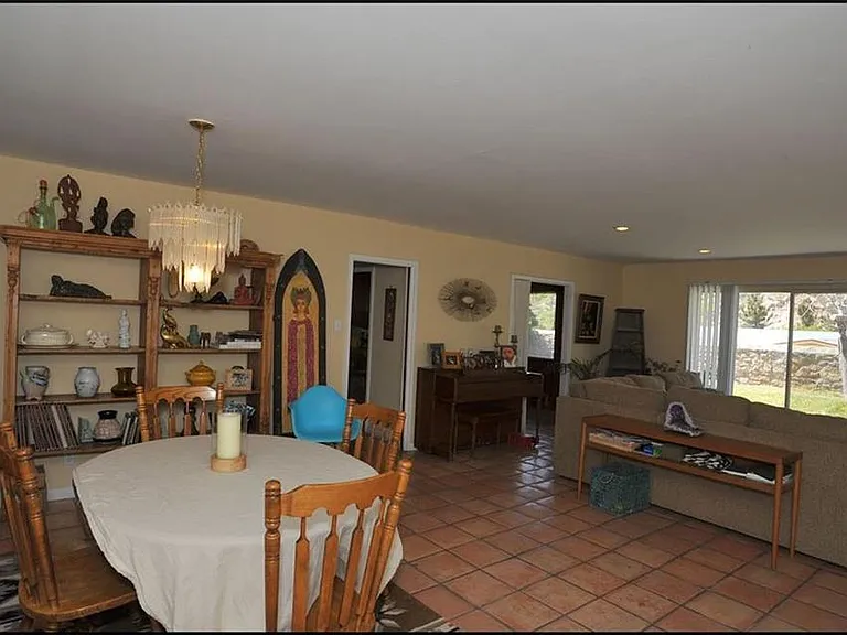 4233 Hampshire Ln — Photo 18