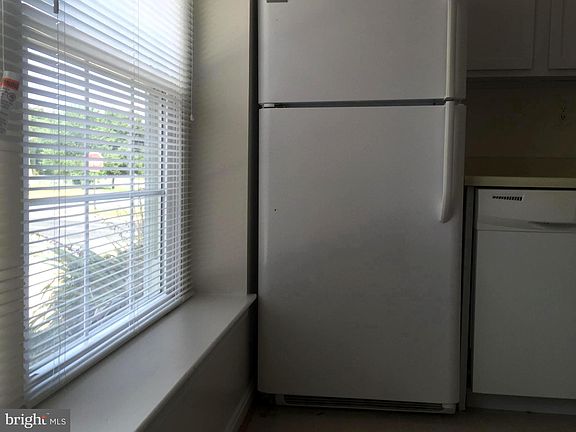5th image of 5605 Independence Cir