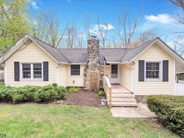 109 Grandview Rd, Vernon Twp., NJ 07422