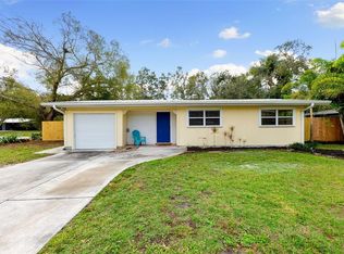 3194 Hatton St, Sarasota, FL 34237