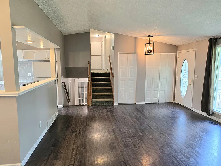 14412 E 20th Ct — Photo 3