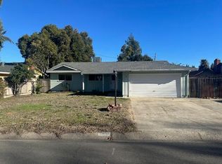 6555 Leonard Dr, Redding, CA 96001