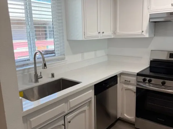 680 Chorro St APT 22, San Luis Obispo, CA 93401