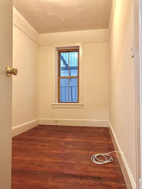 2nd image of 404 E 65th St APT 3D