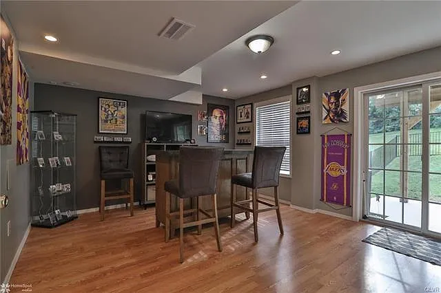 5170 Spring Ridge Dr E — Photo 10