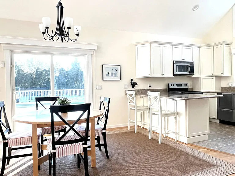 3 Strathmore Ct — Photo 24