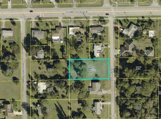 27 Michigan Rd, Lehigh Acres, FL 33936