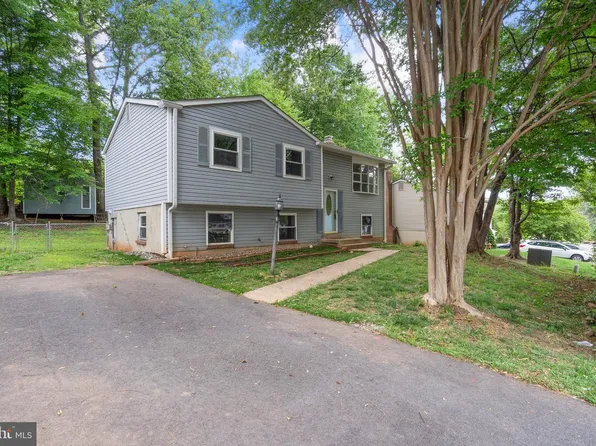 14262 Princedale Dr, Woodbridge, VA 22193