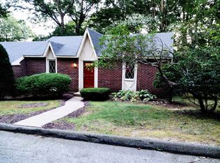 77 Scenic View Dr APT 7, Deep River, CT 06417