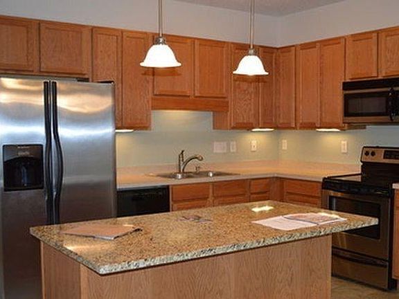 Kitchen with center island