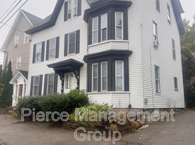 283 E High St, Manchester, NH