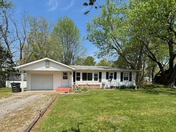 1518 E Grand Ave, Carbondale, IL 62902
