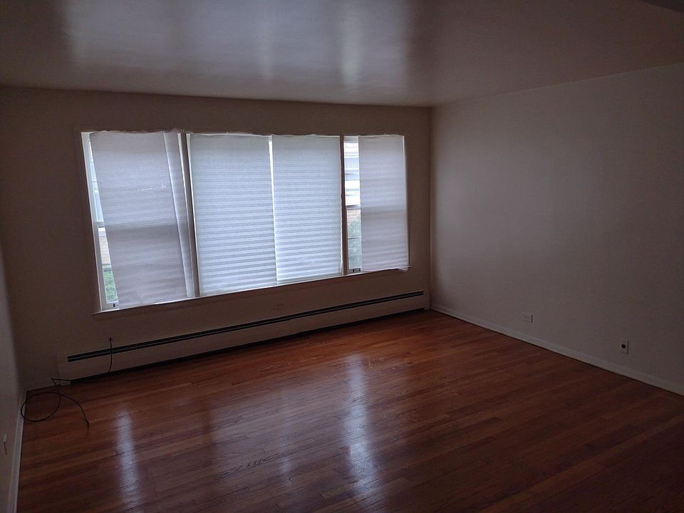 2318 17th Ave Riverside, IL Zillow