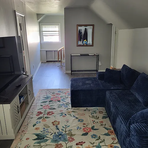 26 Selden St Photo 1