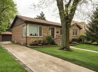 18637 Gladville Ave, Homewood, IL