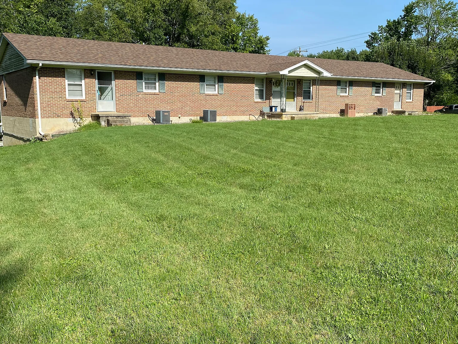 2 bed, 750 sqft, $950 — Photo 1
