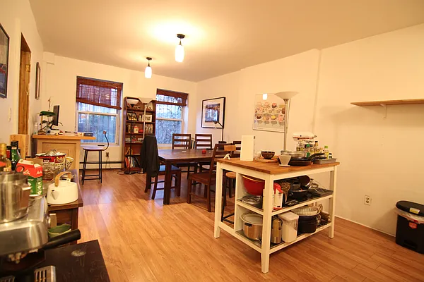 Rented by Nooklyn NYC LLC | media 1