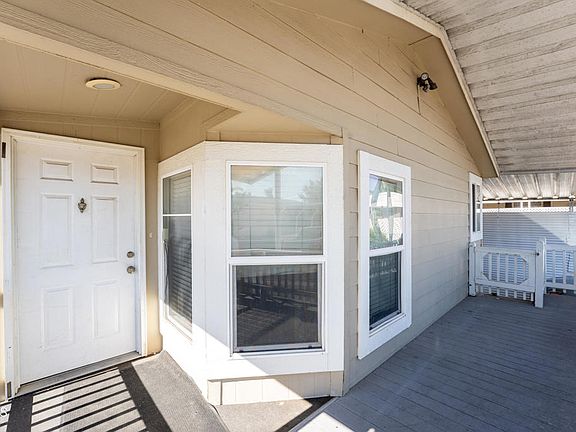 4th image of 2400 E Pleasant Valley Rd Spc 108