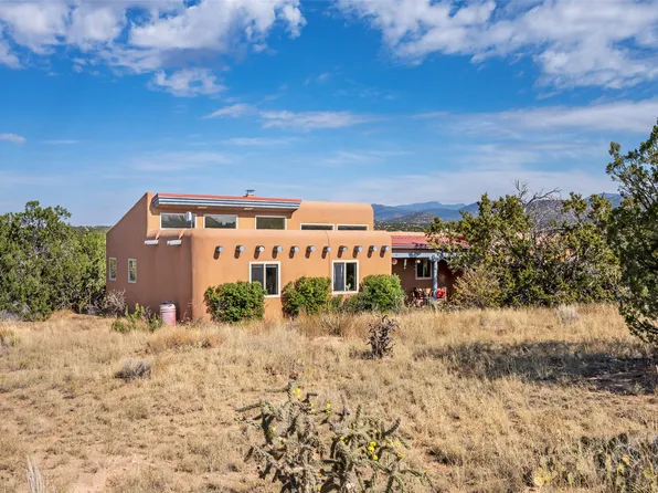 14 Alcalde Rd, Santa Fe, NM 87508