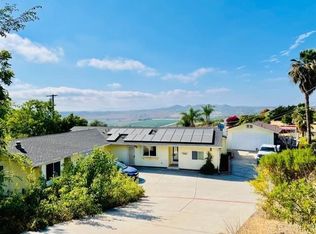 422 Hutchison St, Vista, CA 92084