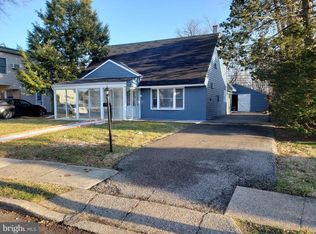 2805 Norcom Rd, Philadelphia, PA 19154