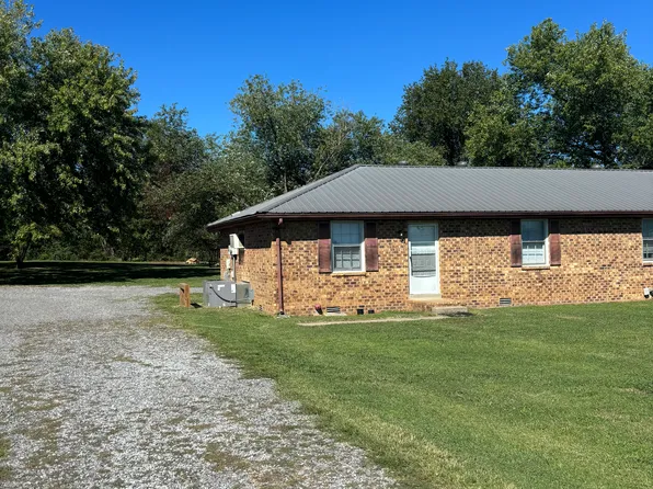 3505 Blackman Rd, Murfreesboro, TN 37129