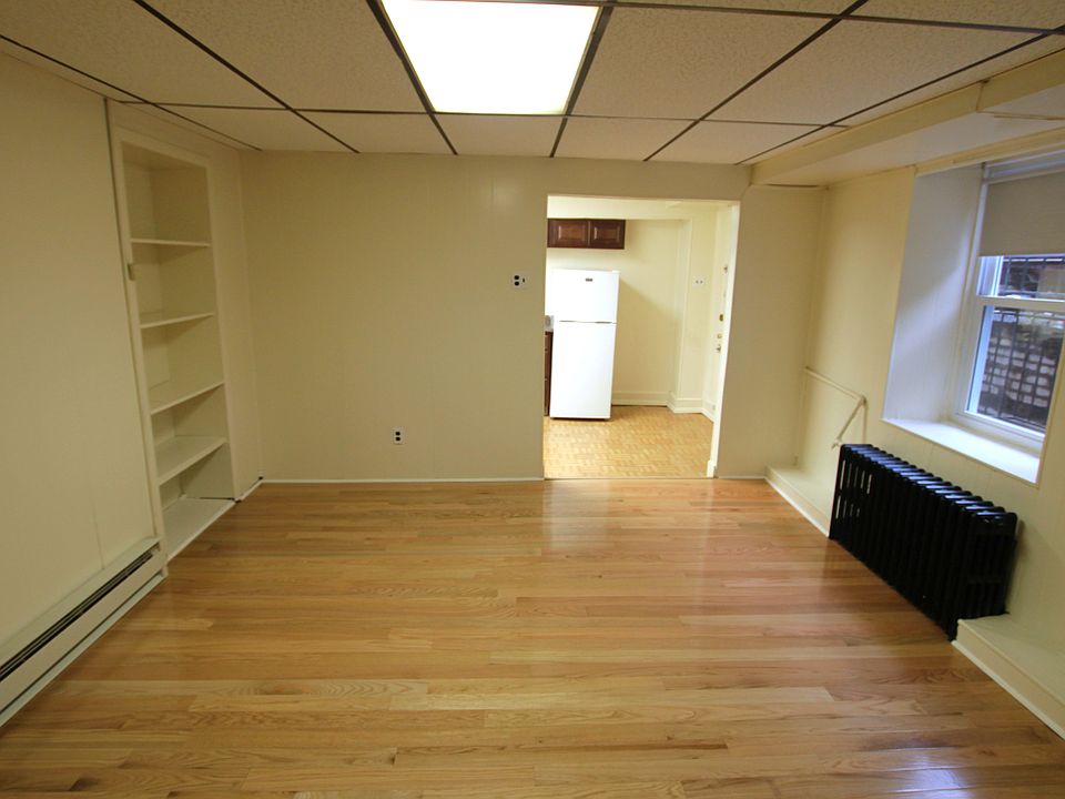 2nd image of 2205 Saint James St #S2