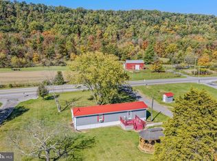 10801 Valley Rd, Berkeley Springs, WV 25411