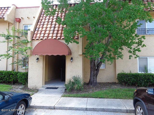 1st image of 3915 Toreador Ct Unit 5