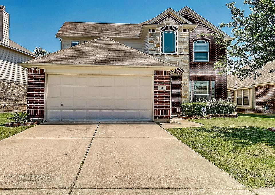 1st image of 1511 Squire Dr