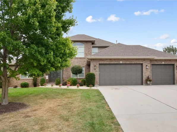 1610 Shadow Rdg, Columbia, IL 62236