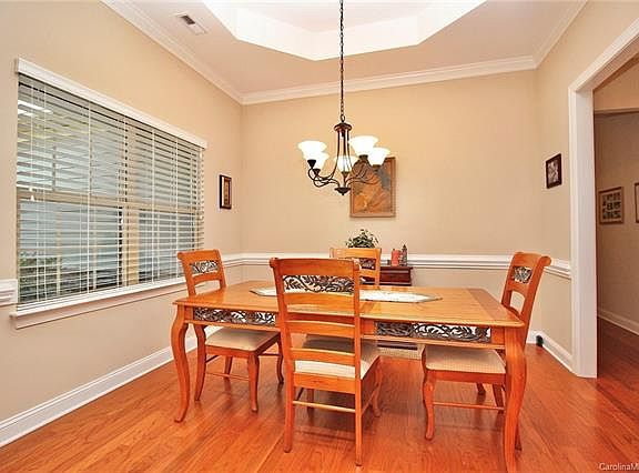 4th image of 8117 Caliterra Dr
