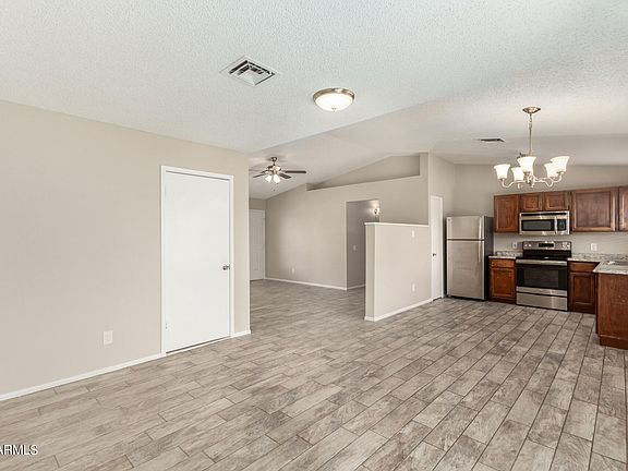 3rd image of 5951 W Windsor Ave