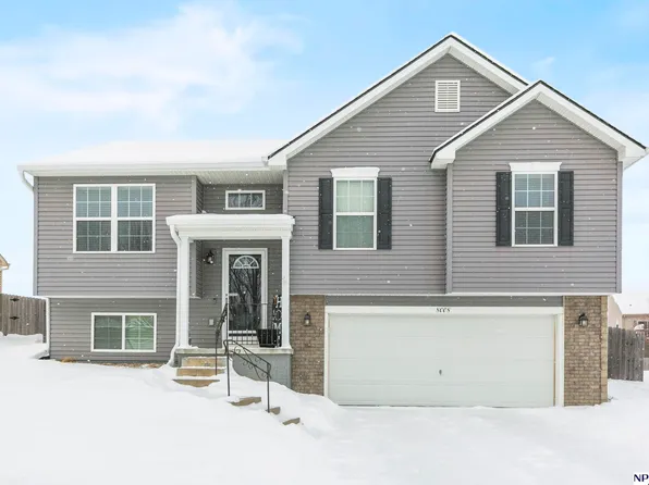 8008 N 147th St, Bennington, NE 68007