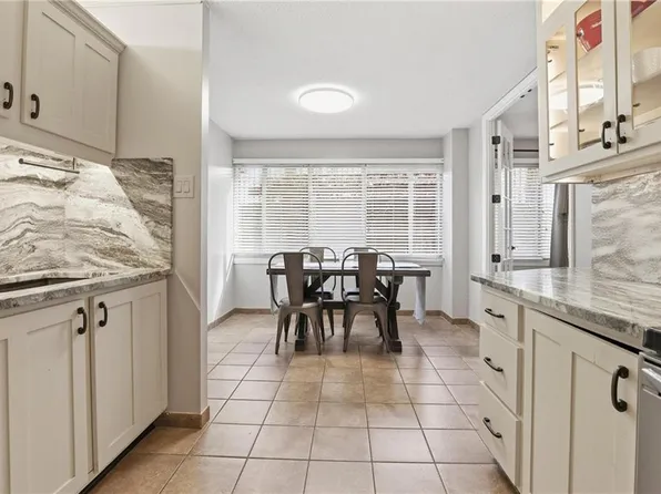 2525 Main St APT 213, Kansas City, MO 64108