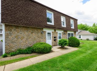1503 Woodcutter Ln UNIT D, Wheaton, IL 60189