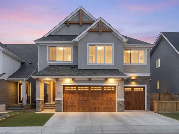 143 E Marina Lndg SE, Calgary, AB T3M 3J5