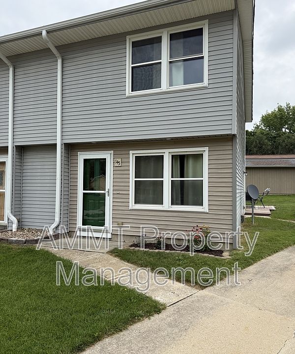 1st image of 145 Birch Ct #1