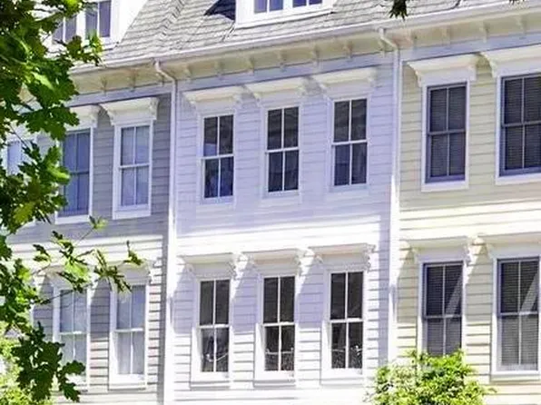 312 S Payne St, Alexandria, VA 22314